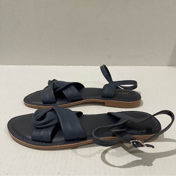 Women’s Crevo Lark Blue Leather Sandals Size 8.5 US! - Picture 5 of 10